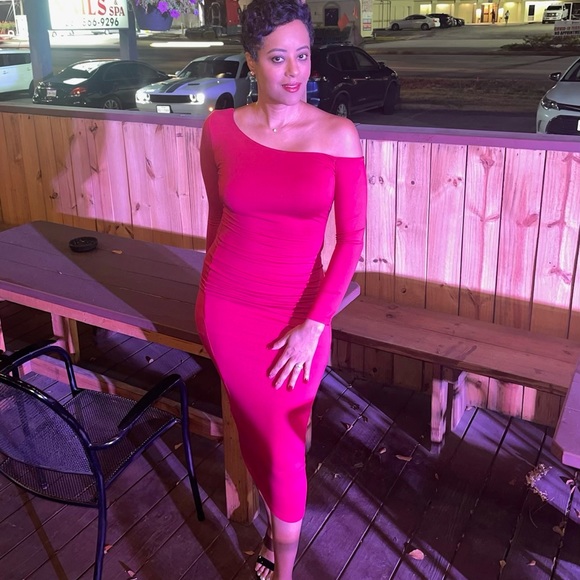 JLUXLABEL RED SERENE ONE SHOULDER DRESS. Worn once. - Picture 2 of 4